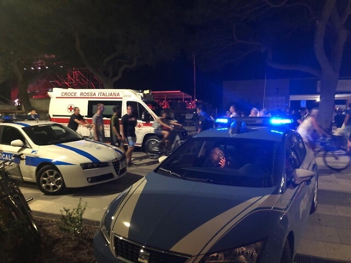 Spray urticante a concerto Salmo