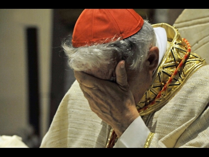 Card. Menichelli lascia Diocesi Ancona