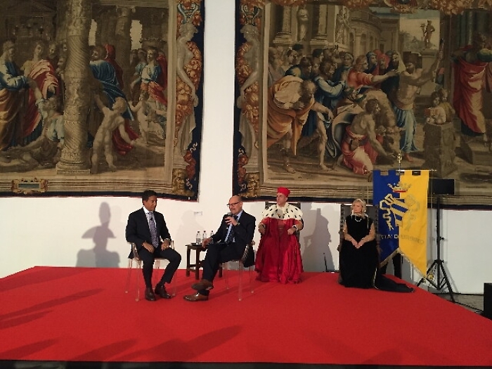 Urbino Press Award a Gupta