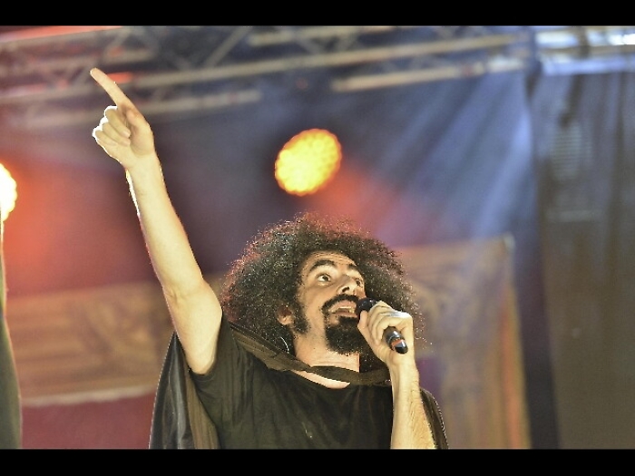 Tornano i Linea 77 con 'Server sirena'