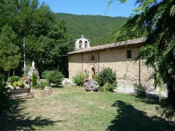 Riapre la chiesa a Valle Castellana