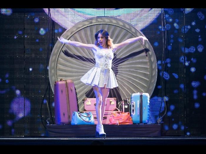 Musica: Martina Stoessel in tour