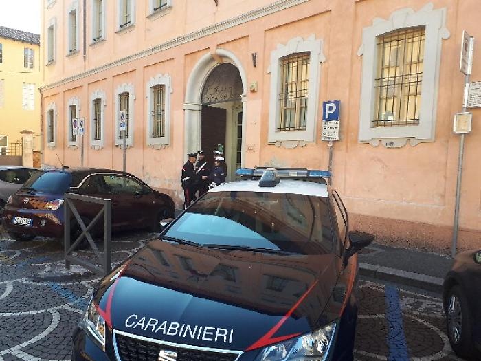 Terrore bus: cc incontrano ragazzini