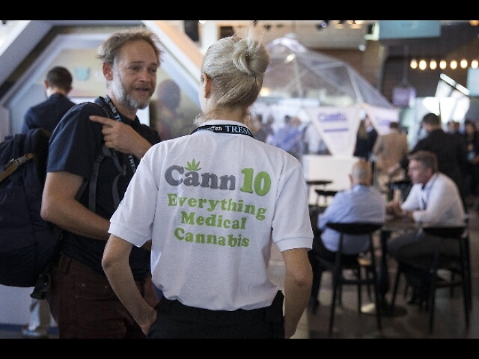 Aurora Cannabis: 2,93 mld per MedReleaf