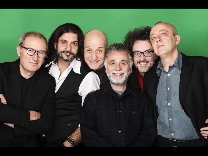 Gli Avion Travel tornano con 'Priv&egrave;'