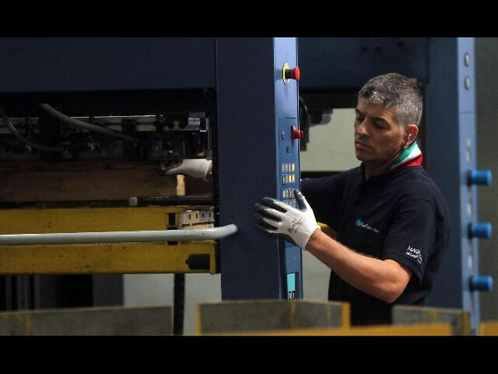 Frena indice Pmi composito Italia