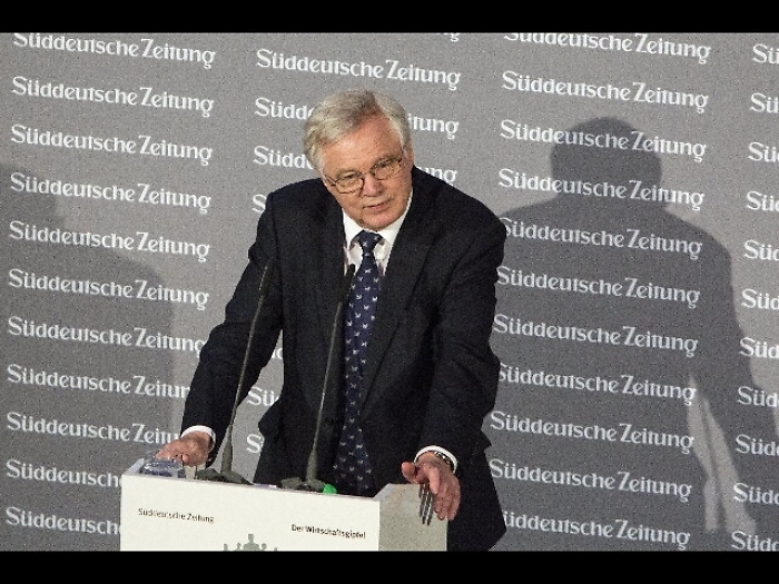 Brexit: Davis, no regime speciale Ulster