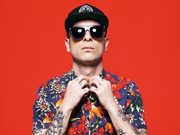 Clementino stasera a Zafferana: &laquo;Il mio show in 3 round. Sul palco anche il catanese Mirko Miro&raquo;