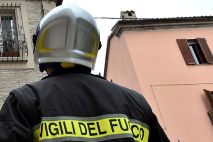 Terremoto: screening amianto sui soccorritori ma per l'Ona serve di pi&ugrave;