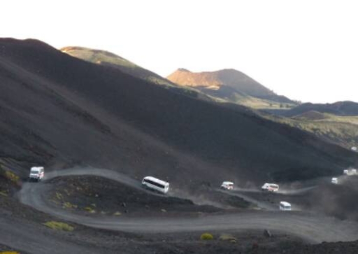 Accesso alle vette dell'Etna, l'Antitrust torna a "bussare" a Linguaglossa e Castiglione