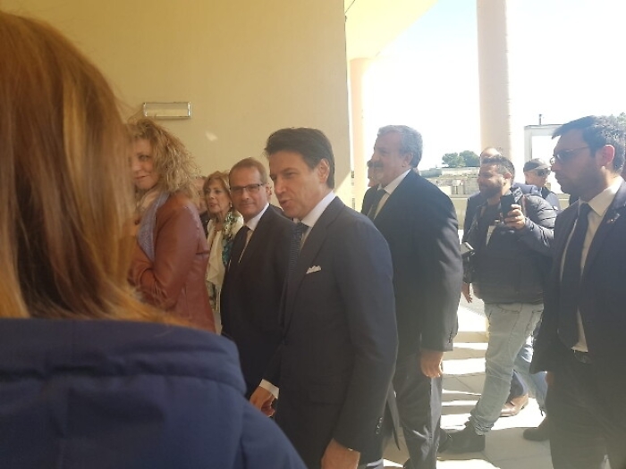Conte a Lecce,con olivicoltori e Cnr-Eni