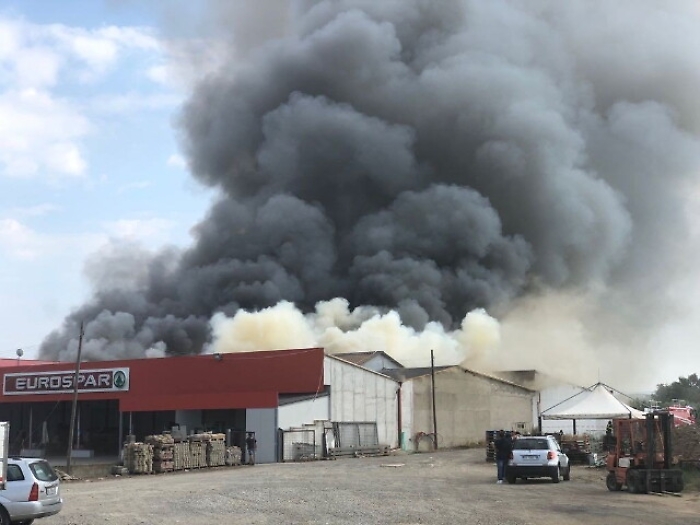 Incendio centro commerciale, non doloso
