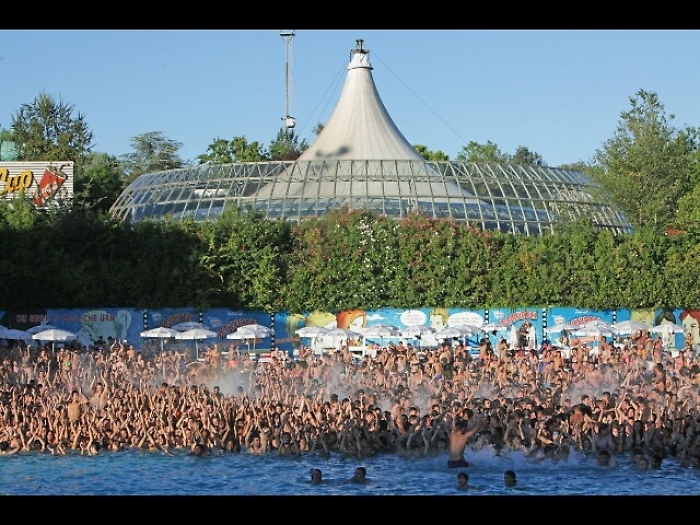 Ferragosto per 15.000 persone a Aquafan