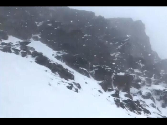 Valanga su Alpi svizzere, 4 dispersi