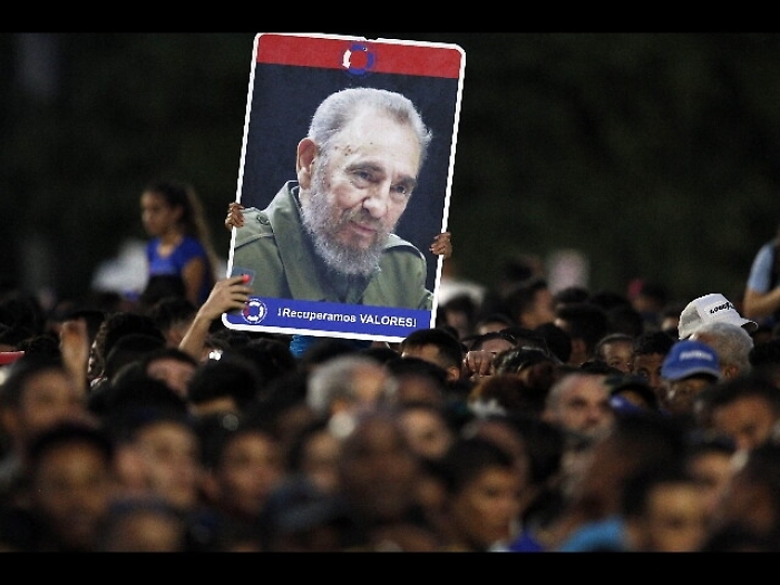 Orgoglio Cuba,'Siamo Fidel'.Raul,'Hasta la victoria siempre'