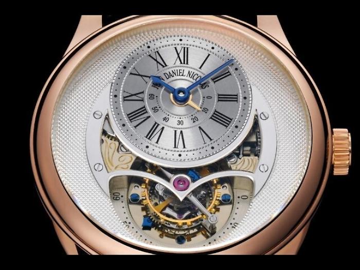 Watchmakers mostra orologi di 12 maestri