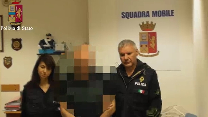 Ragusa, trasferito in carcere il bidello che abusava della migrante