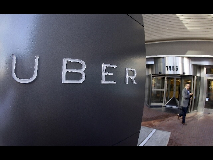 Uber: prima flotta auto a guida autonoma