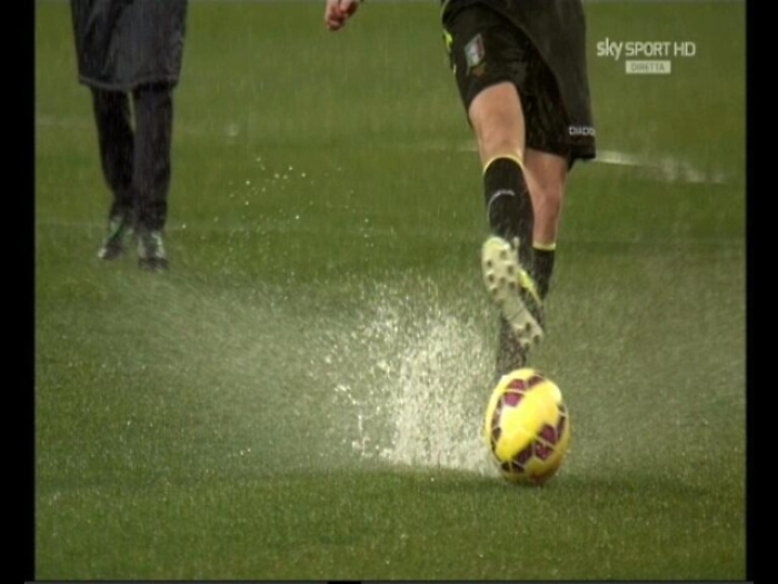 Benevento-Torino slitta 5' per pioggia