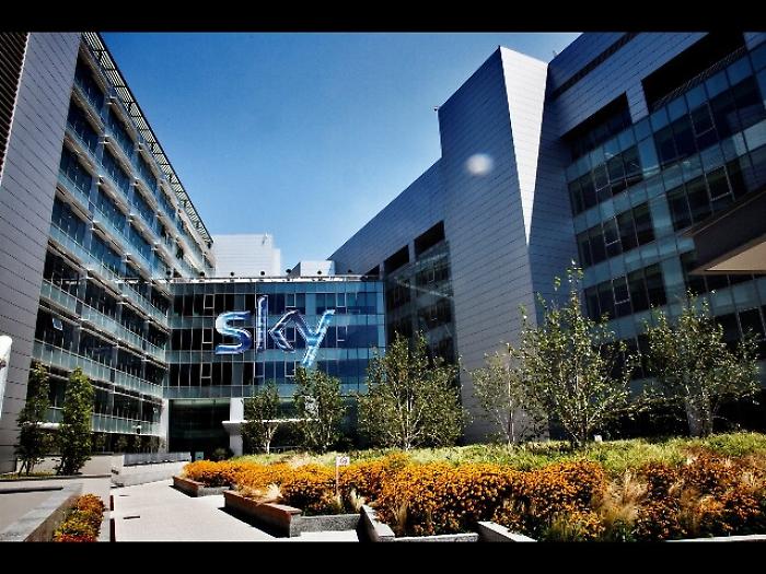 Sky-Open fiber insieme per servizi fibra