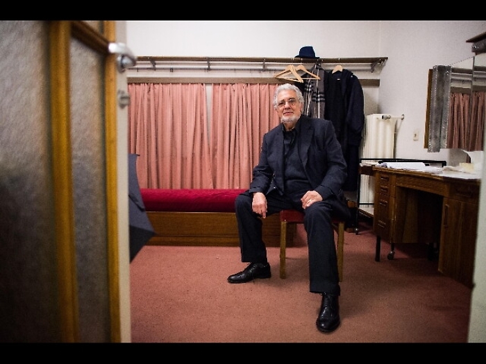 Molestie, cancellati 2 concerti Domingo