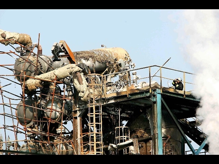 Principio incendio tubo Iplom