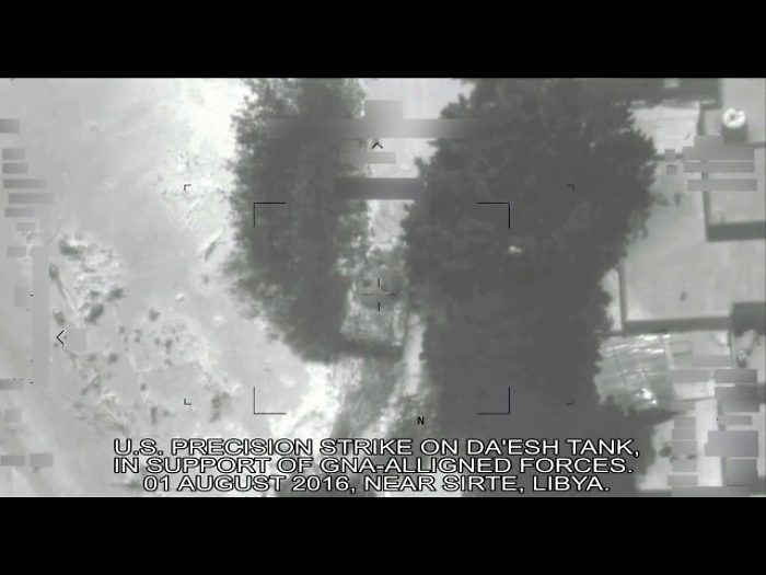 Sirte, intensificati raid aerei Usa