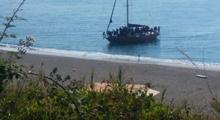 Migranti, un altro sbarco in barca a vela a Portopalo di Capo Passero