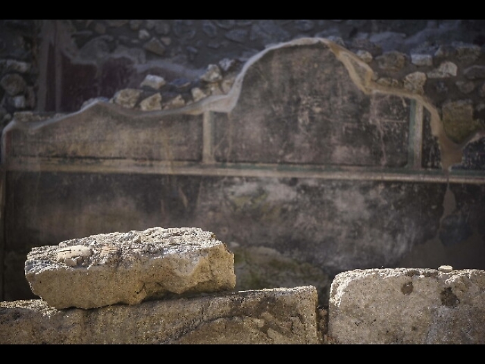 Scavi Pompei, restituite tre Domus