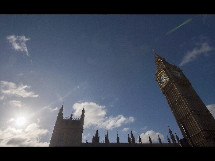 Gb: produzione industria -1,3% su mese