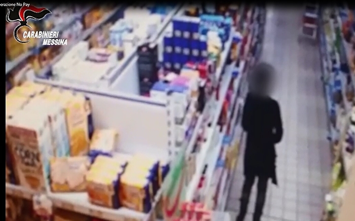 Messina, facevano la spesa e se ne andavano senza pagare