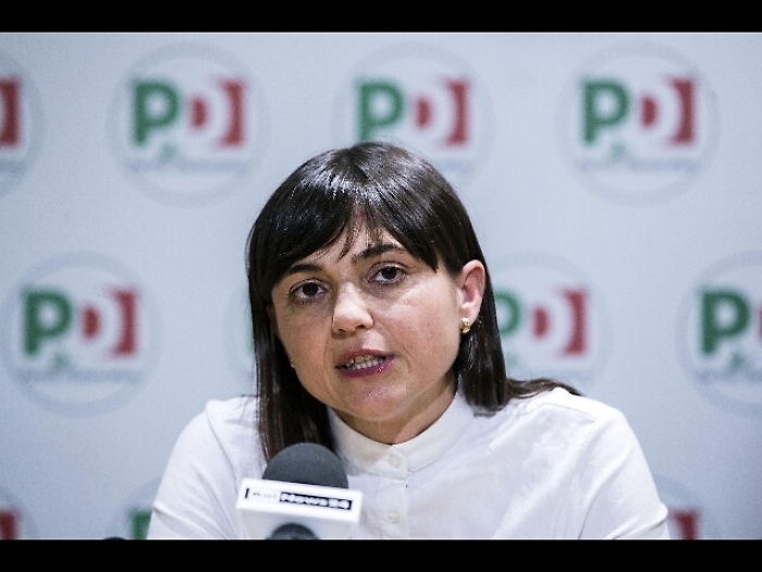 Ungheria: Serracchiani, problema rimane