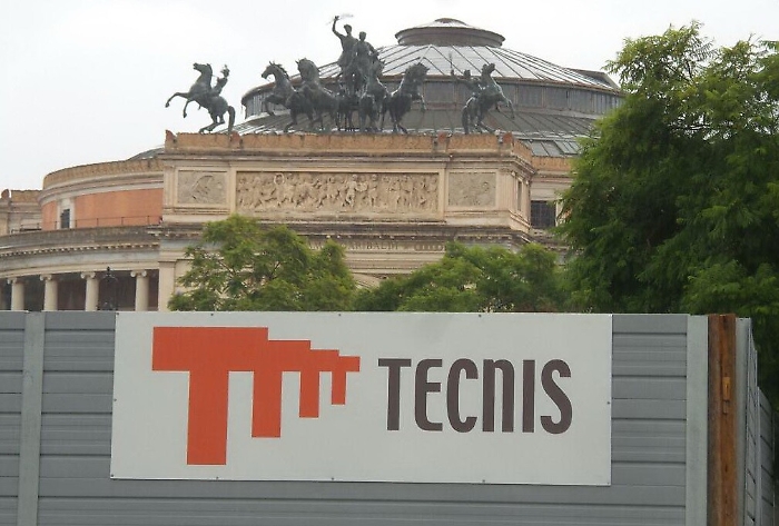 M5S all'attacco della Tecnis"Basta con i lavori lumaca"