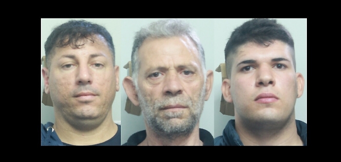 Catania, sorpresi mentre rubavano rame all'Eris, tre arresti