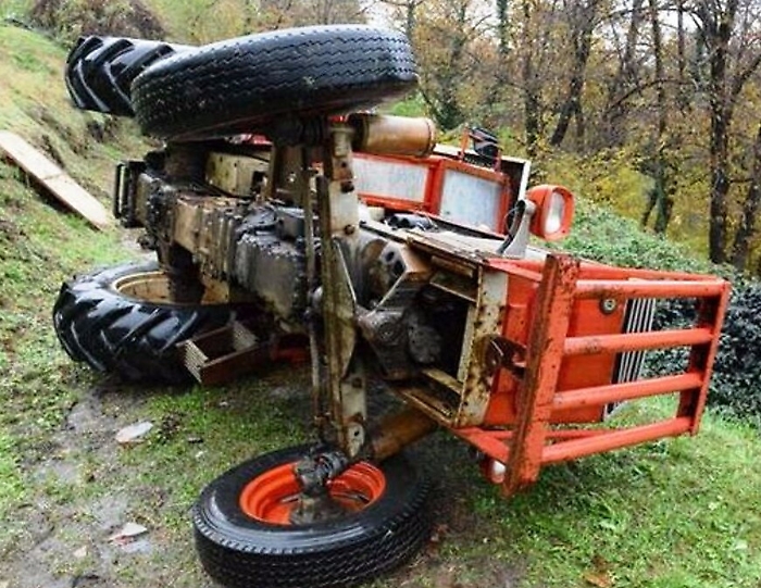 Aidone, agricoltore trovato morto vicino al proprio trattore