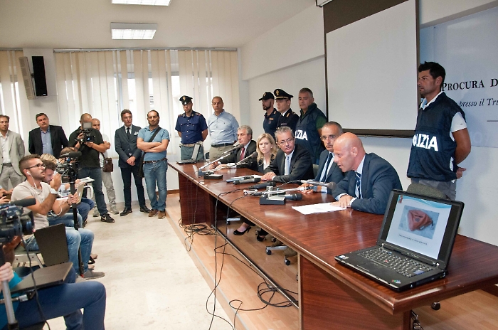 Dalle sorelle fino ai coniugi, la lunga scia di omicidi che fa tremare il Calatino