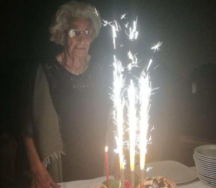 I cento anni di una splendida nonnina