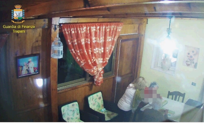 Paceco, botte agli anziani ospiti nella casa di riposo abusiva