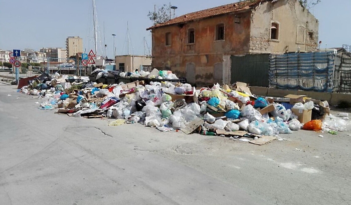 Licata, l'annuncio di Cocina: &laquo;Via alla raccolta straordinaria dei rifiuti&raquo;