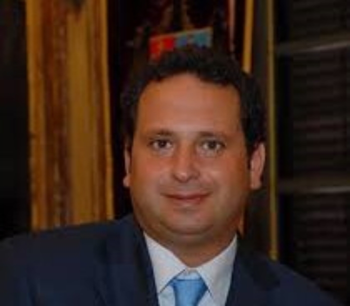 Intimidito Giovanni Tomasino