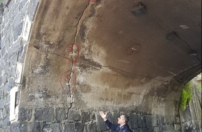 Aci Castello, il ponte a rischio crollo che pu&ograve; paralizzare tutta l'area metropolitana di Catania