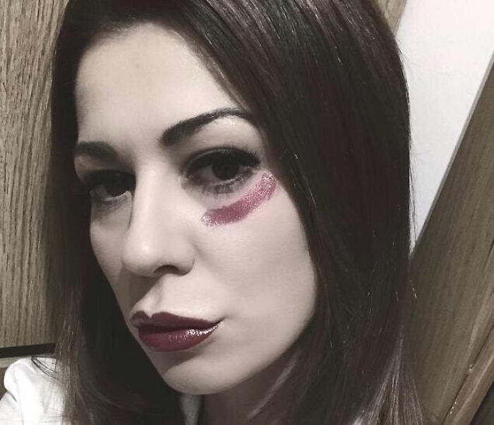 Matilde Siracusano: &laquo;Attacchi sessisti per me su Fb con commenti schifosi&raquo; 