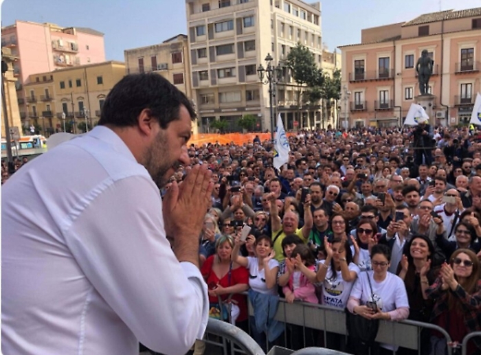 In Sicilia Salvini  gioca carta comunalie spera di bissare "cappotto" del Cavaliere