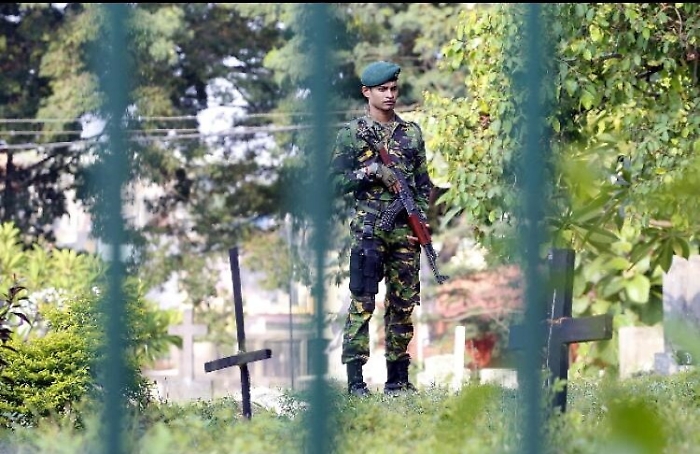 Sri Lanka, trovati 15 morti in una casa dopo blitz dell'esercito: sei sono di bambini 