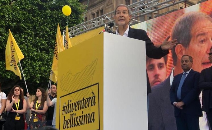 Musumeci ufficializza la svolta leghista&laquo;e Dio ci aiuti senza rosario nelle mani&raquo;