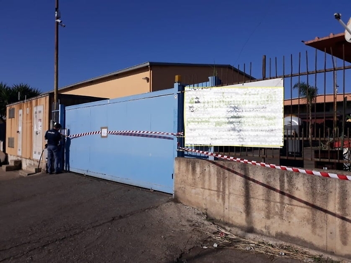 La Polizia di Stato sequestra impianto di demolizione e area per inquinamento ambientale