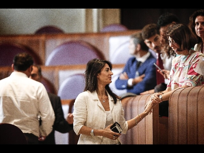 Raggi, mafia capitale? Noi non siamo Pd