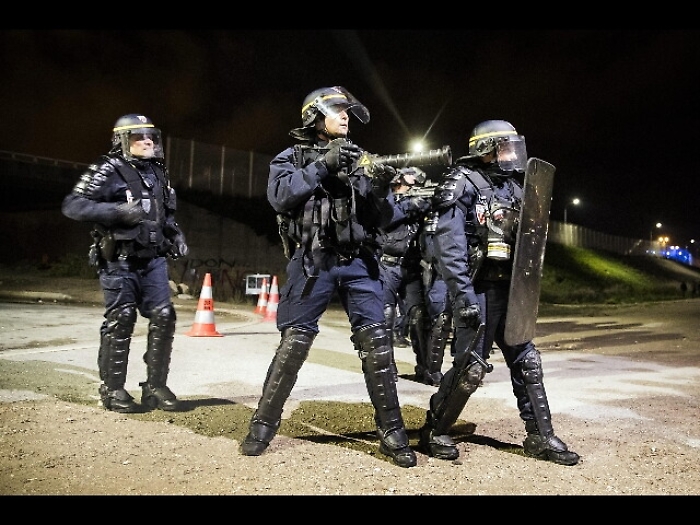 Francia: Cazeneuve, attentato sventato