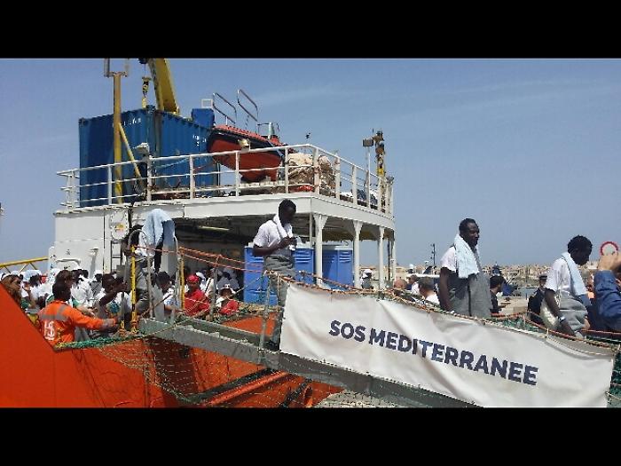 Migranti:Unhcr a Italia,rivedere decreto