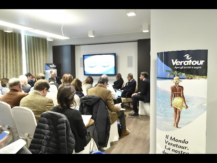 Veratour: fatturato record 2017, 204 mln